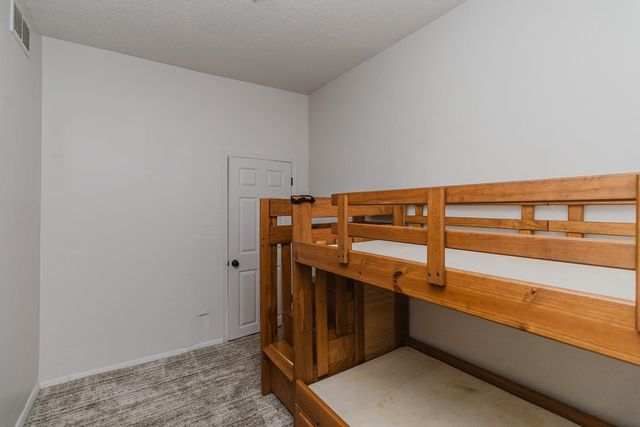 530-532 S Lulu Ave, Wichita, KS 67211