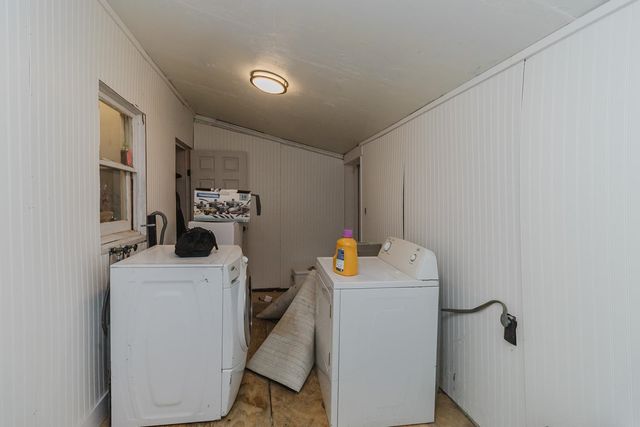 530-532 S Lulu Ave, Wichita, KS 67211