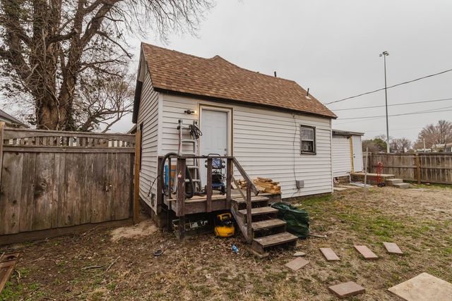 530-532 S Lulu Ave, Wichita, KS 67211