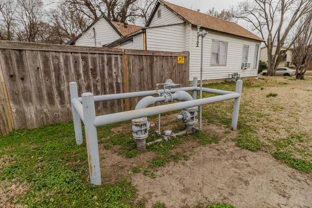 530-532 S Lulu Ave, Wichita, KS 67211