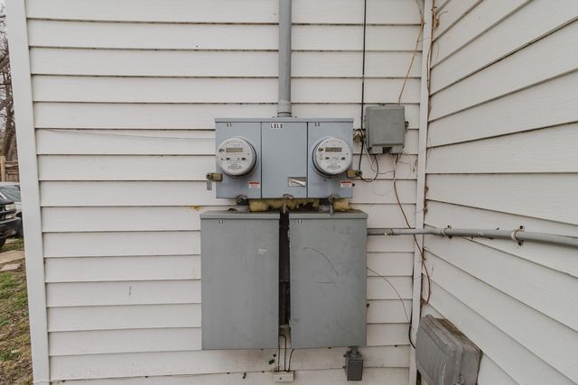 530-532 S Lulu Ave, Wichita, KS 67211