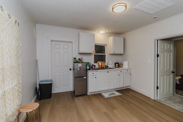 530-532 S Lulu Ave, Wichita, KS 67211