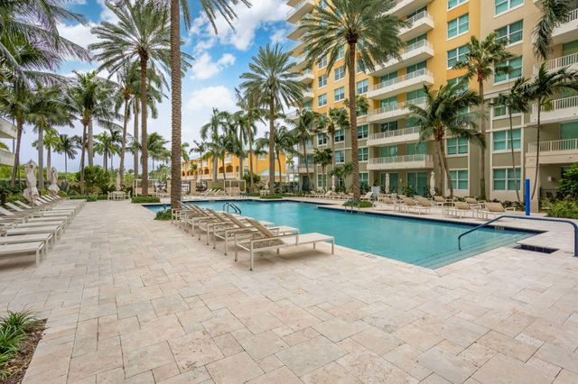 100 NE 6th Street 705, Boynton Beach, FL 33435