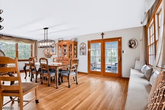 7 Pinewood Ct, Raritan Twp., NJ 08822