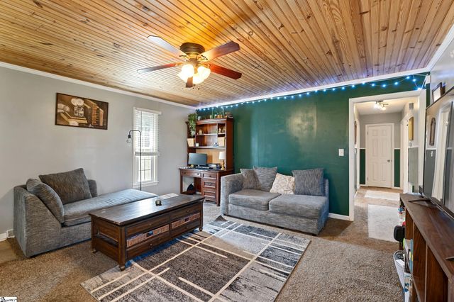 202 Sherwood Road, Easley, SC 29640