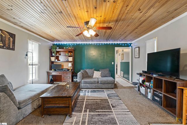 202 Sherwood Road, Easley, SC 29640