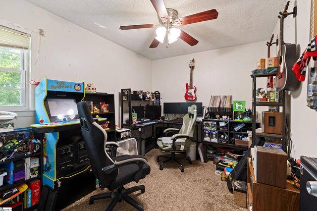 202 Sherwood Road, Easley, SC 29640