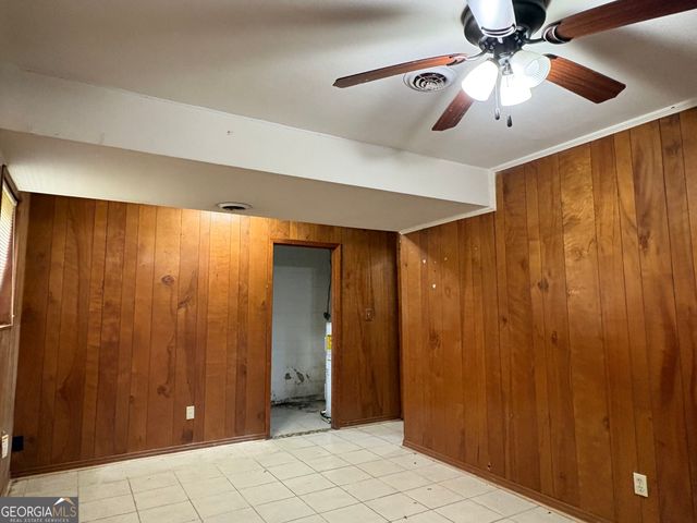 6051 Ledgewood Drive, Forest Park, GA 30297