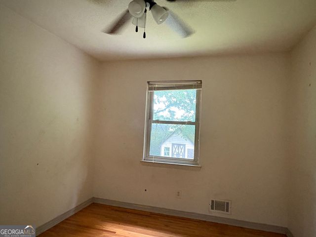 6051 Ledgewood Drive, Forest Park, GA 30297