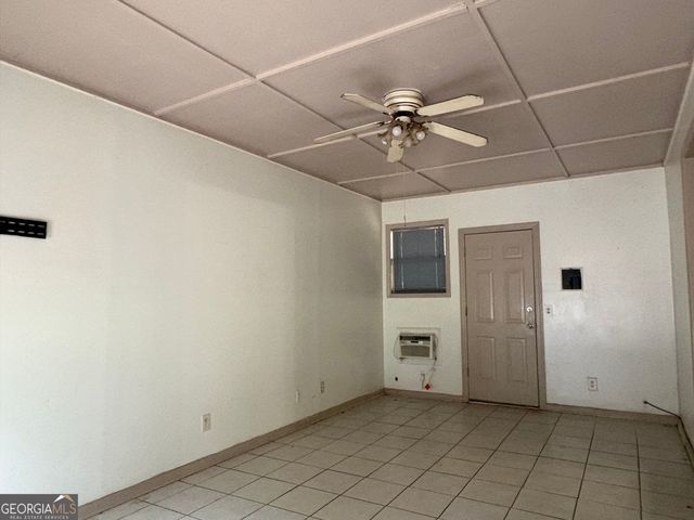 6051 Ledgewood Drive, Forest Park, GA 30297