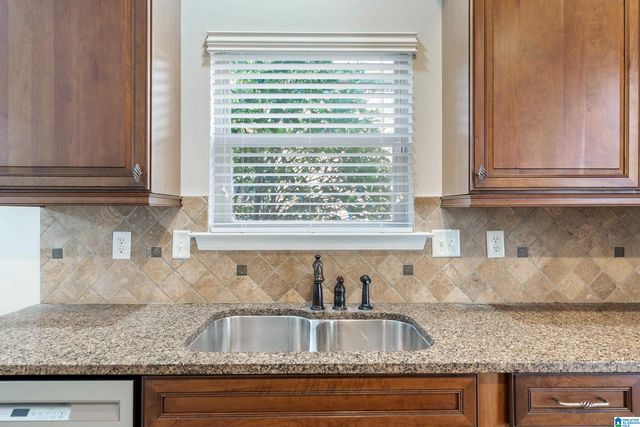 1190 OVERLOOK DRIVE, Trussville, AL 35173