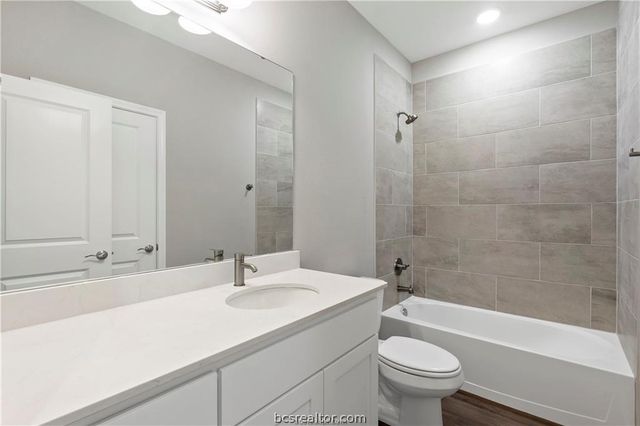 2517 Shady Route Lane, Bryan, TX 77808