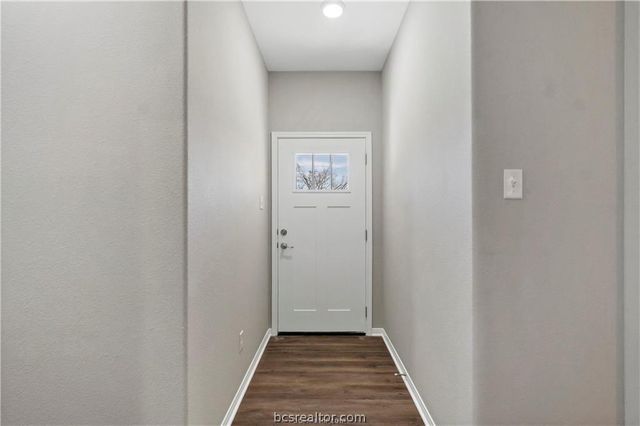 2517 Shady Route Lane, Bryan, TX 77808