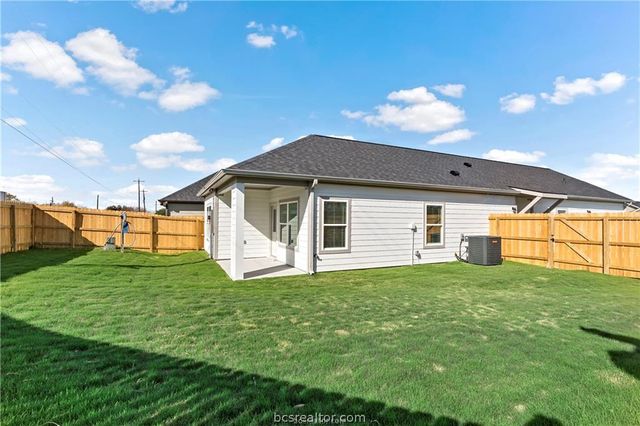 2517 Shady Route Lane, Bryan, TX 77808