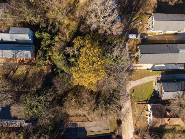 984 Dimmock SW Street, Atlanta, GA 30310