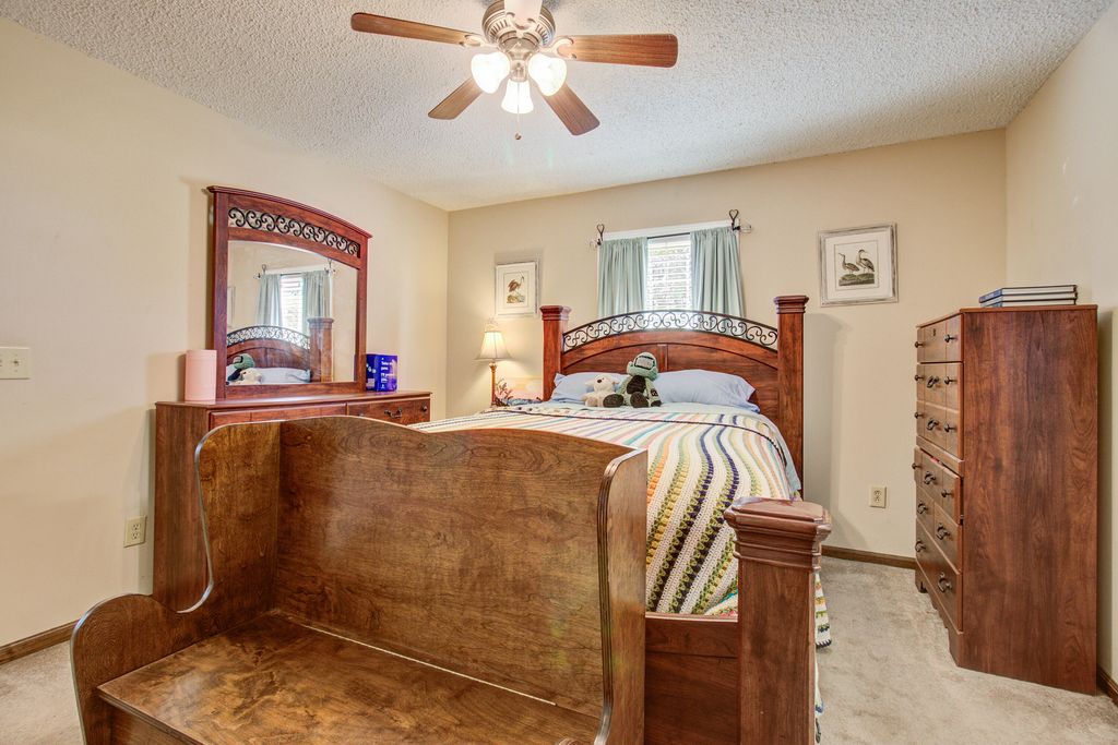 Image 15 of property listing at 1436 Brantley Avenue, Summerton, SC 29148