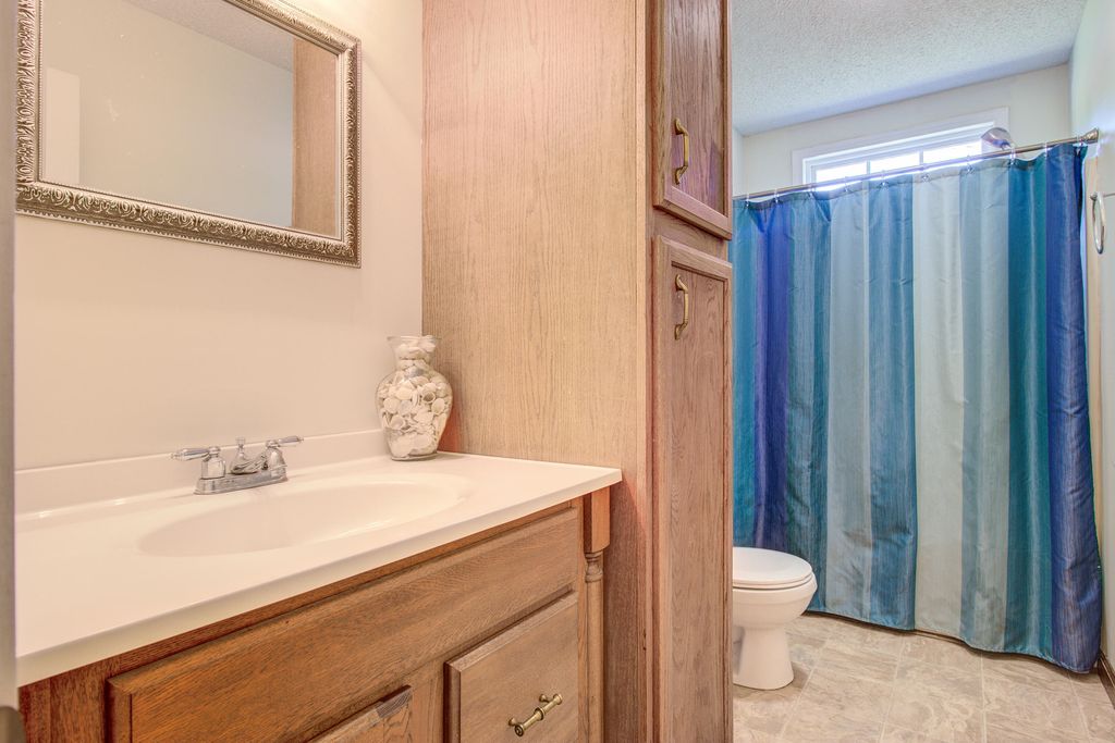 Image 20 of property listing at 1436 Brantley Avenue, Summerton, SC 29148