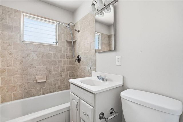 1757 Wakefield Way, Sacramento, CA 95822