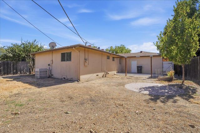 1757 Wakefield Way, Sacramento, CA 95822