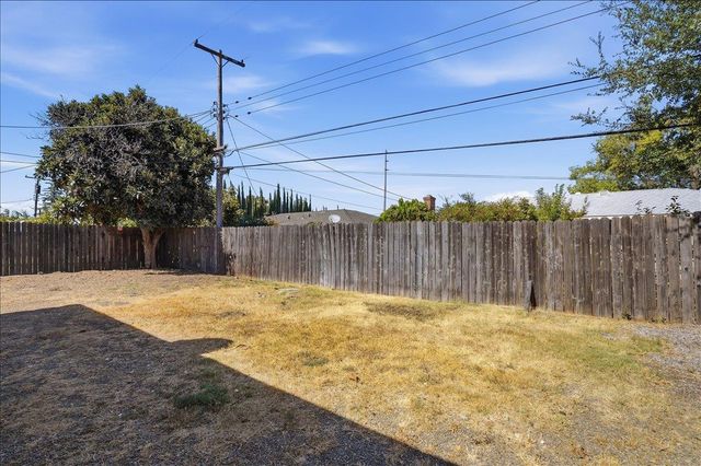 1757 Wakefield Way, Sacramento, CA 95822