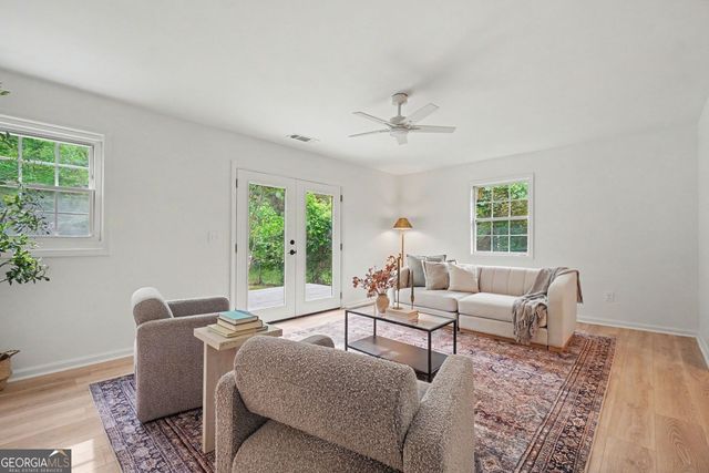 793 Ayrshire Circle NW, Atlanta, GA 30318
