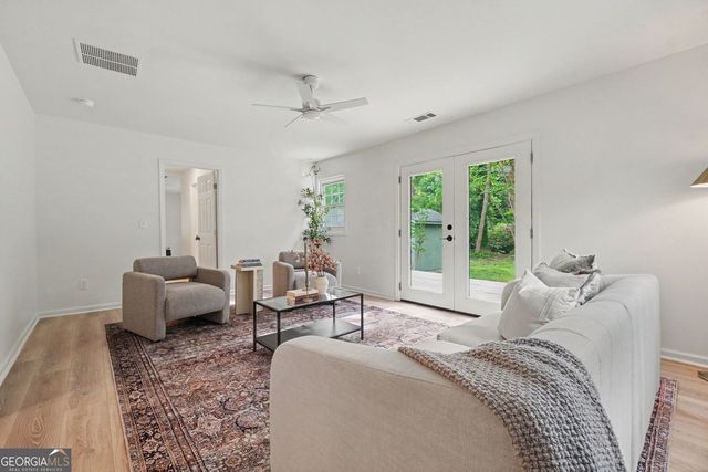 793 Ayrshire Circle NW, Atlanta, GA 30318