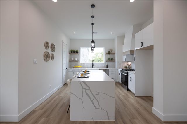 4010 Yellowstone Blvd, Houston, TX 77021
