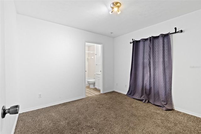 6454 SW 84TH TERRACE, Gainesville, FL 32608
