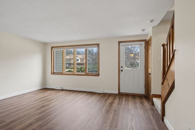 11 Scotty Hollow Dr C, Chelmsford, MA 01863