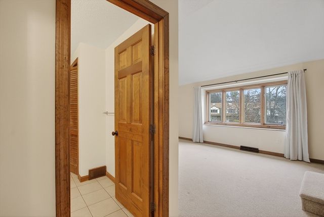 11 Scotty Hollow Dr C, Chelmsford, MA 01863