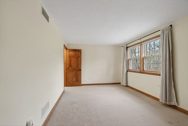 11 Scotty Hollow Dr C, Chelmsford, MA 01863