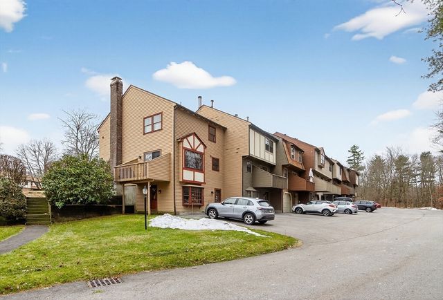 11 Scotty Hollow Dr C, Chelmsford, MA 01863