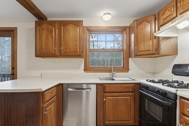 11 Scotty Hollow Dr C, Chelmsford, MA 01863