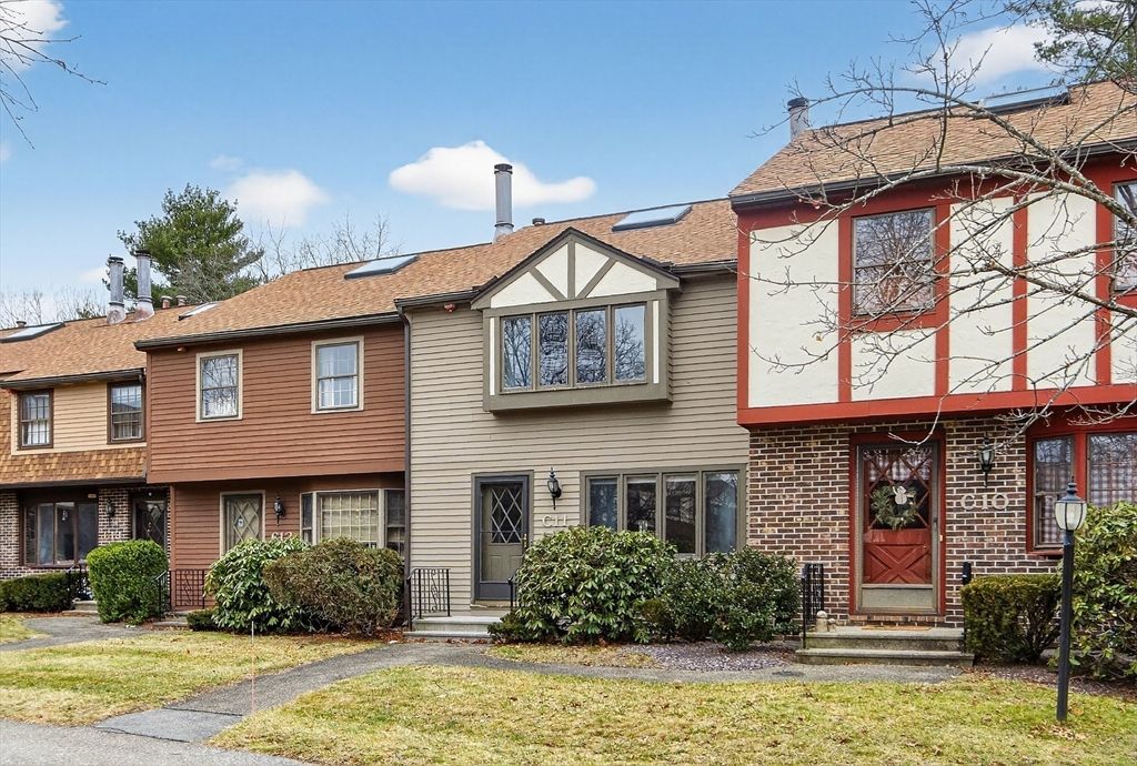 11 Scotty Hollow Dr C, Chelmsford, MA 01863