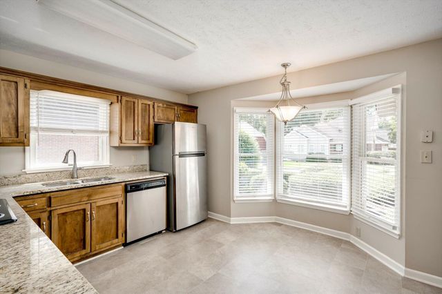 16 Juniper Loop, Aiken, SC 29803