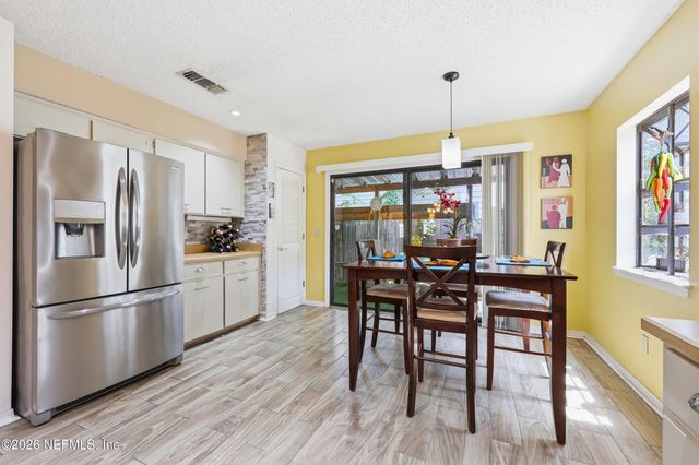 5440 SPRING BROOK Road, Jacksonville, FL 32277
