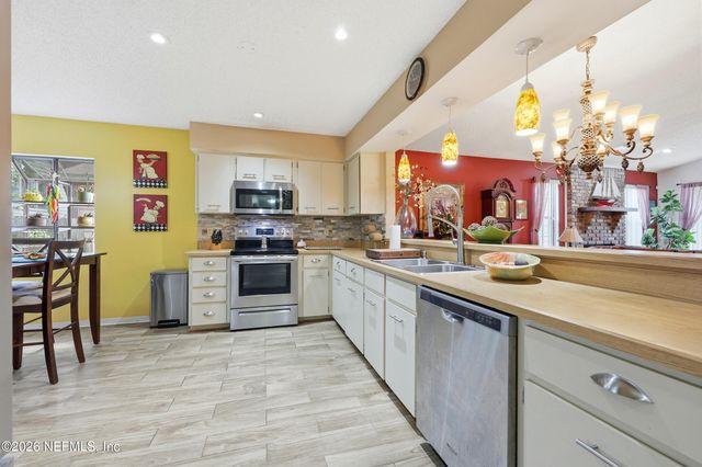 5440 SPRING BROOK Road, Jacksonville, FL 32277