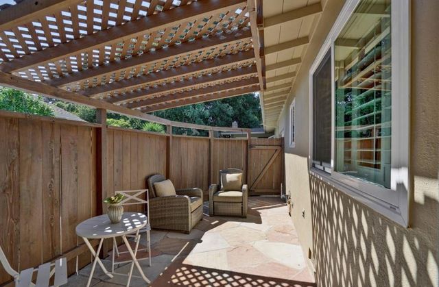 124 Oakwood Drive, Redwood City, CA 94061