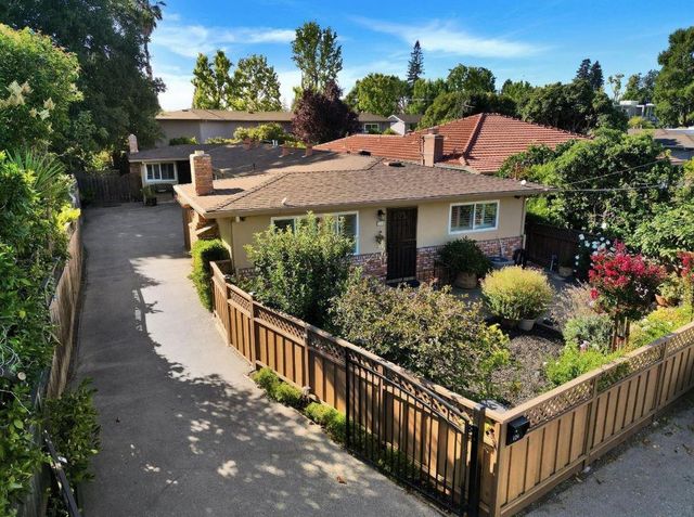 124 Oakwood Drive, Redwood City, CA 94061