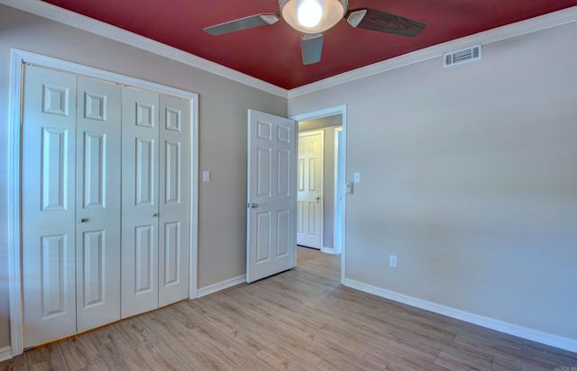 9 Old Orchard Drive, Mabelvale, AR 72103