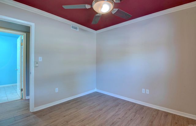 9 Old Orchard Drive, Mabelvale, AR 72103