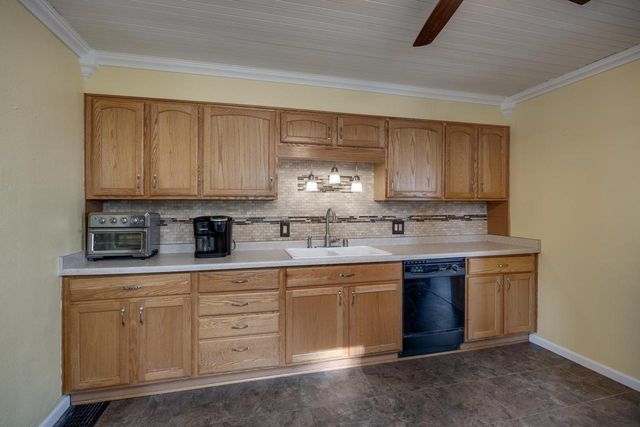 133 Walker Street, Evansville, WI 53536