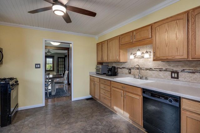 133 Walker Street, Evansville, WI 53536