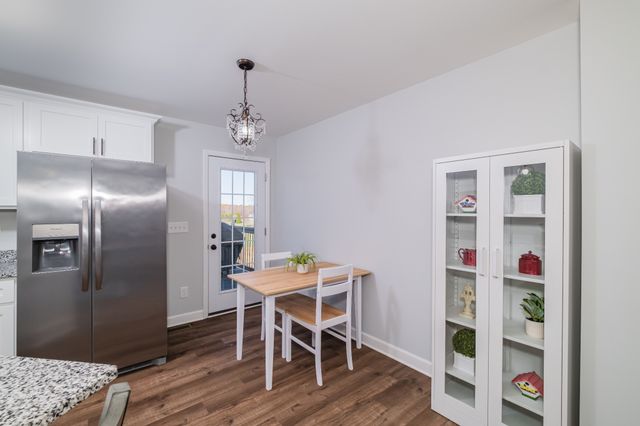 200 Pine Ave, Morrison, TN 37357