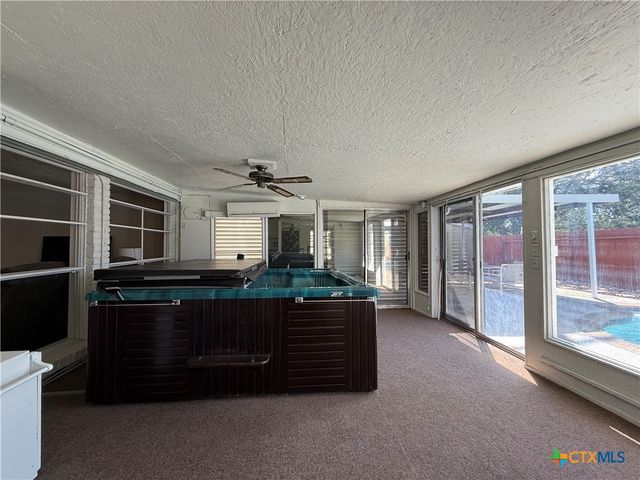 2221 Mcpherson Drive, Port Lavaca, TX 77979
