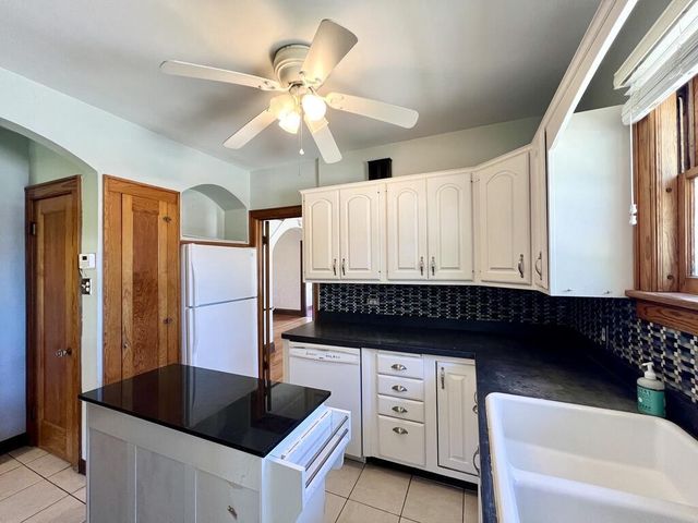 7603 27th AVENUE, Kenosha, WI 53143