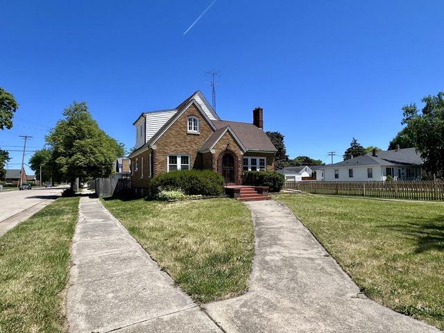 7603 27th AVENUE, Kenosha, WI 53143