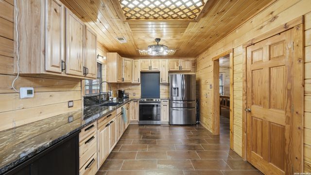 113 Spring Ranch, Floresville, TX 78114