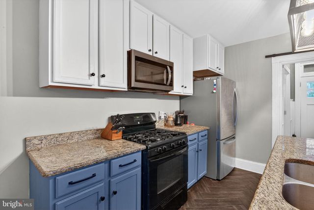 336 E CLAY ST, Lancaster, PA 17602