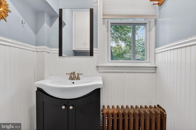 336 E CLAY ST, Lancaster, PA 17602